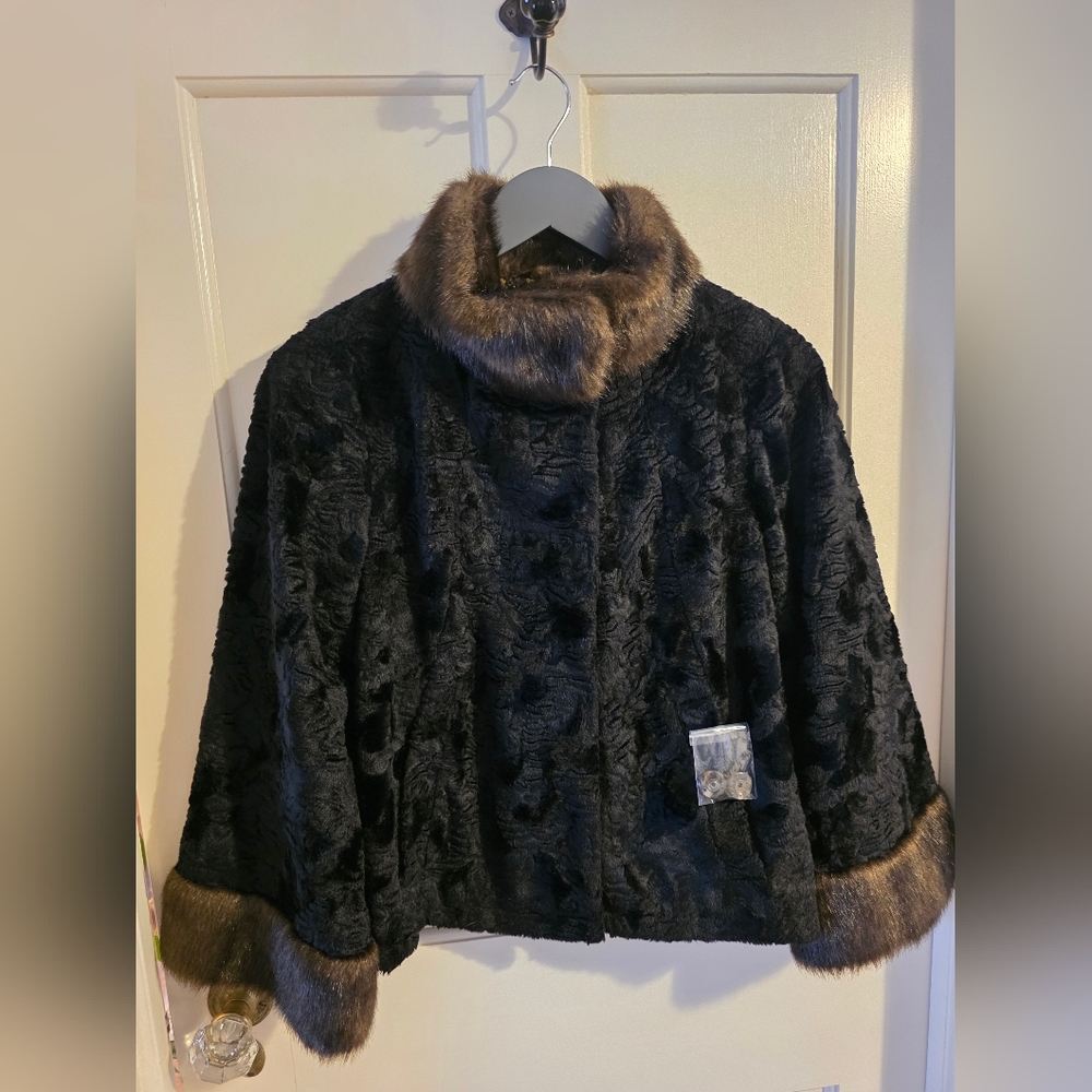 Laundry Elegant Black Faux Fur Women's Jacket
